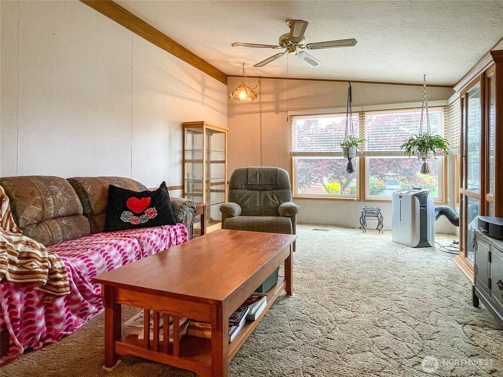 Photo of 31600 126th Avenue SE #129, Auburn, WA 98092 (MLS # 2380285)