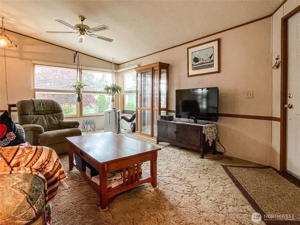 Photo of 31600 126th Avenue SE #129, Auburn, WA 98092 (MLS # 2380285)