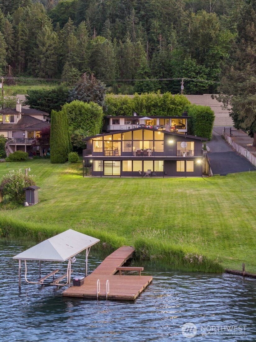 5110 NW Sammamish Road