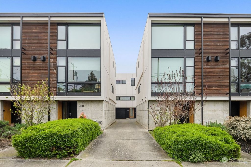 Photo of 1422 NW 64th Street #C, Seattle, WA 98107 (MLS # 2220860)