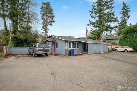 Photo of 200 210 Rainier Boulevard N, Issaquah, WA 98027 (MLS # 2500560)