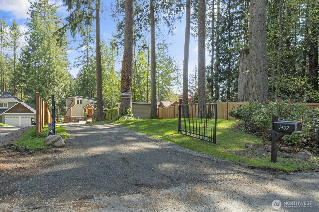7402 337th Pl SE