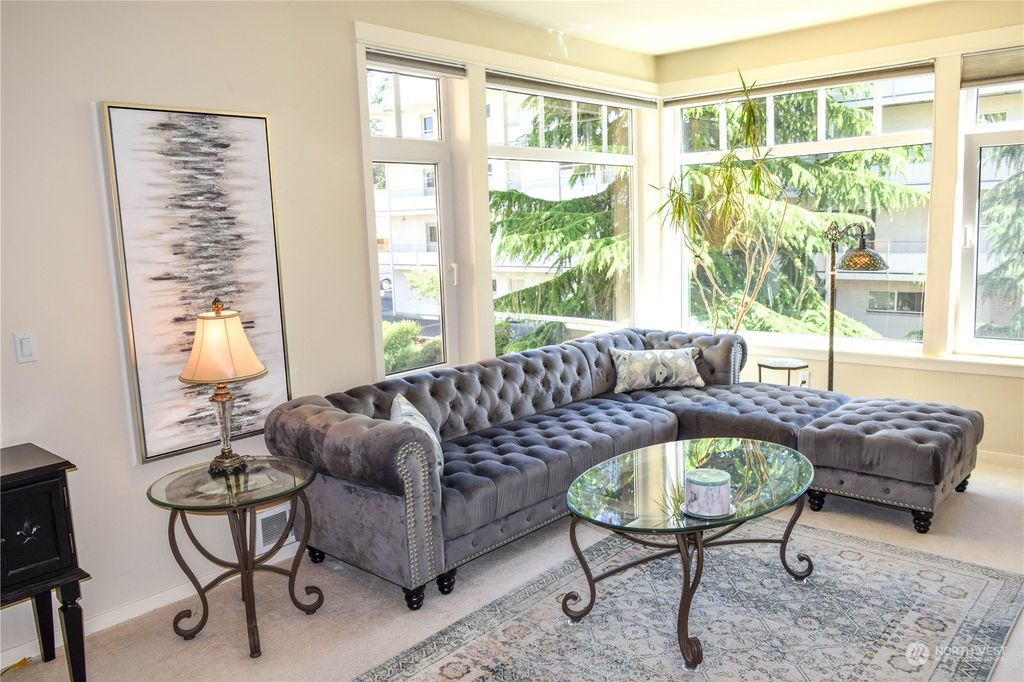 Photo of 108 2nd Avenue S #311, Kirkland, WA 98033 (MLS # 2142989)