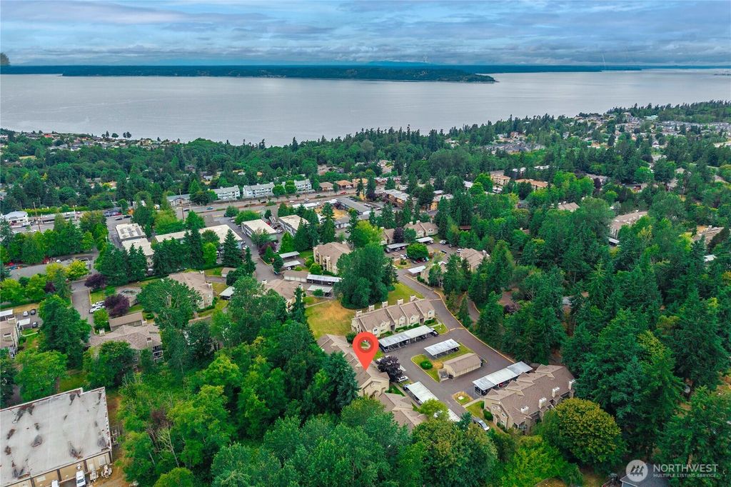 Photo of 1839 S 286th Lane #S-201, Federal Way, WA 98003 (MLS # 2400830)