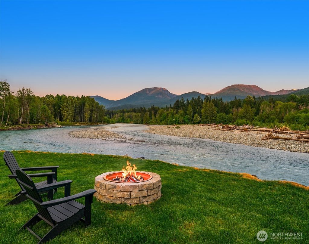 Photo of 132 Slalom Way, Packwood, WA 98361 (MLS # 2544586)
