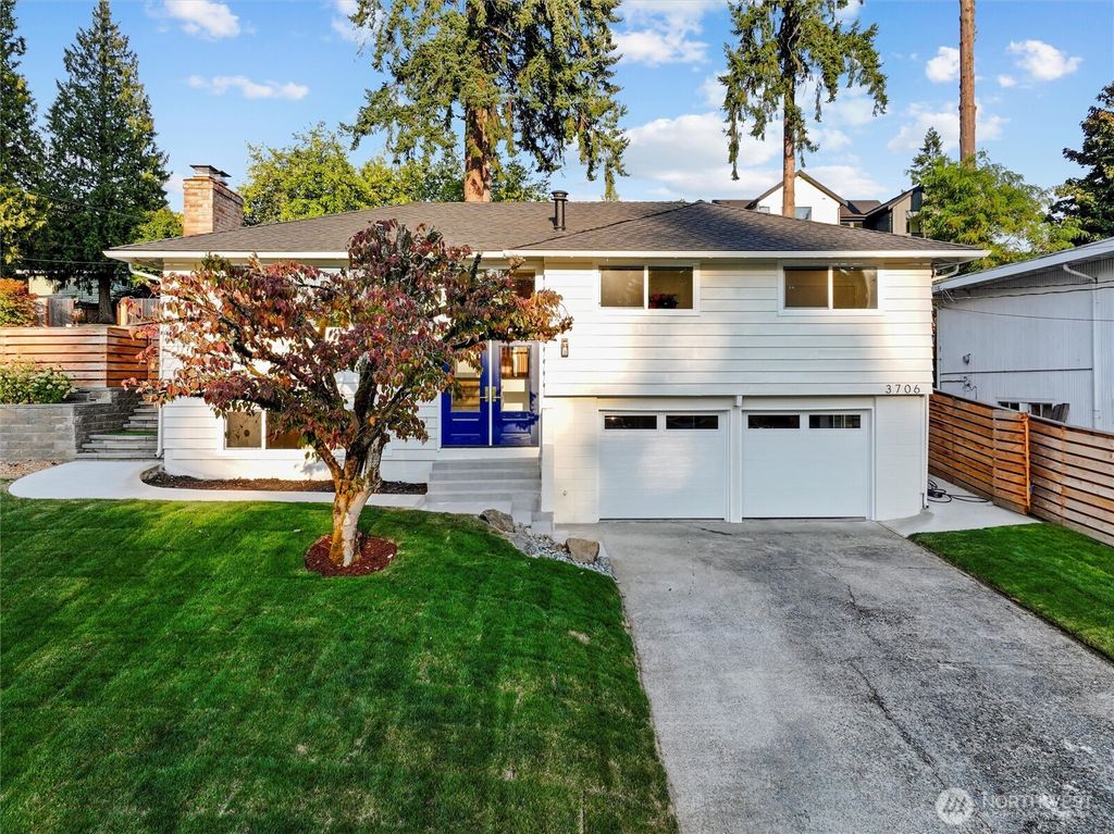 Photo of 3706 135th Avenue SE, Bellevue, WA 98006 (MLS # 2424774)