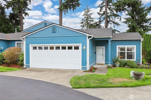 Photo of 222 105th Street E, Tacoma, WA 98445 (MLS # 2550093)