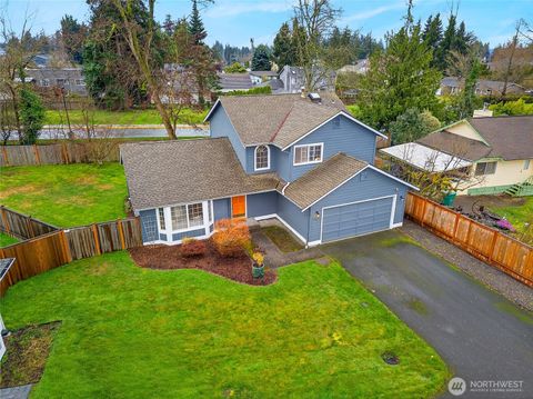 Photo of 17427 Spruce Way, Lynnwood, WA 98037 (MLS # 2493923)