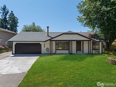 Photo of 7815 Royal Oak Dr SE, Olympia, WA 98503 (MLS # 2472976)