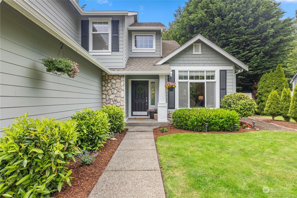 Photo of 6419 Pinehurst Court, Mukilteo, WA 98275 (MLS # 2245095)