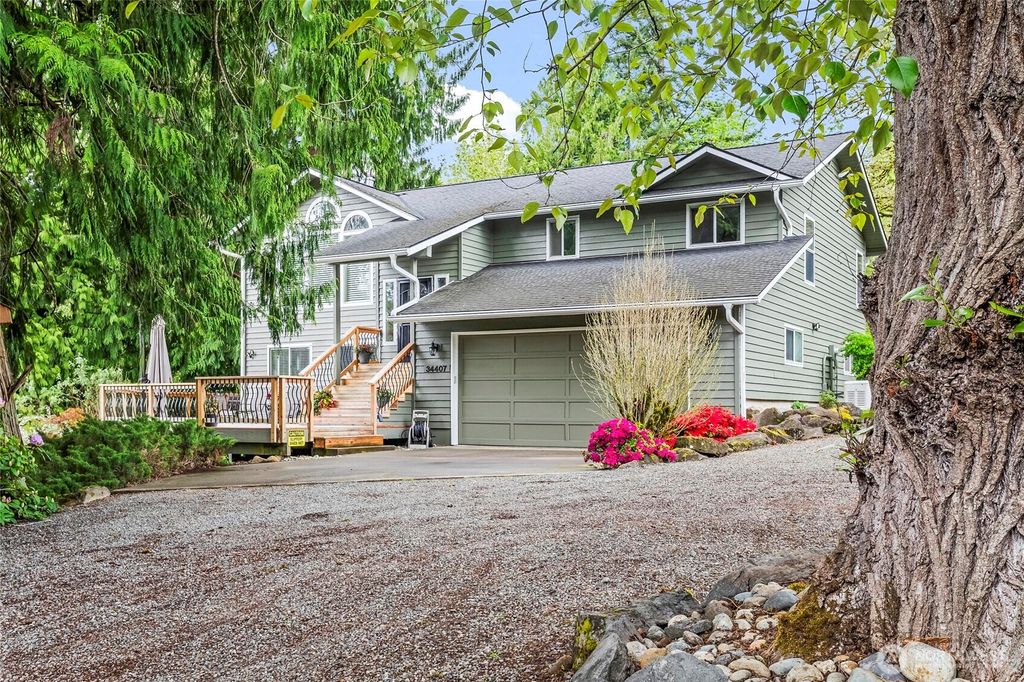 Photo of 34407 166th Way SE, Auburn, WA 98092 (MLS # 2368527)