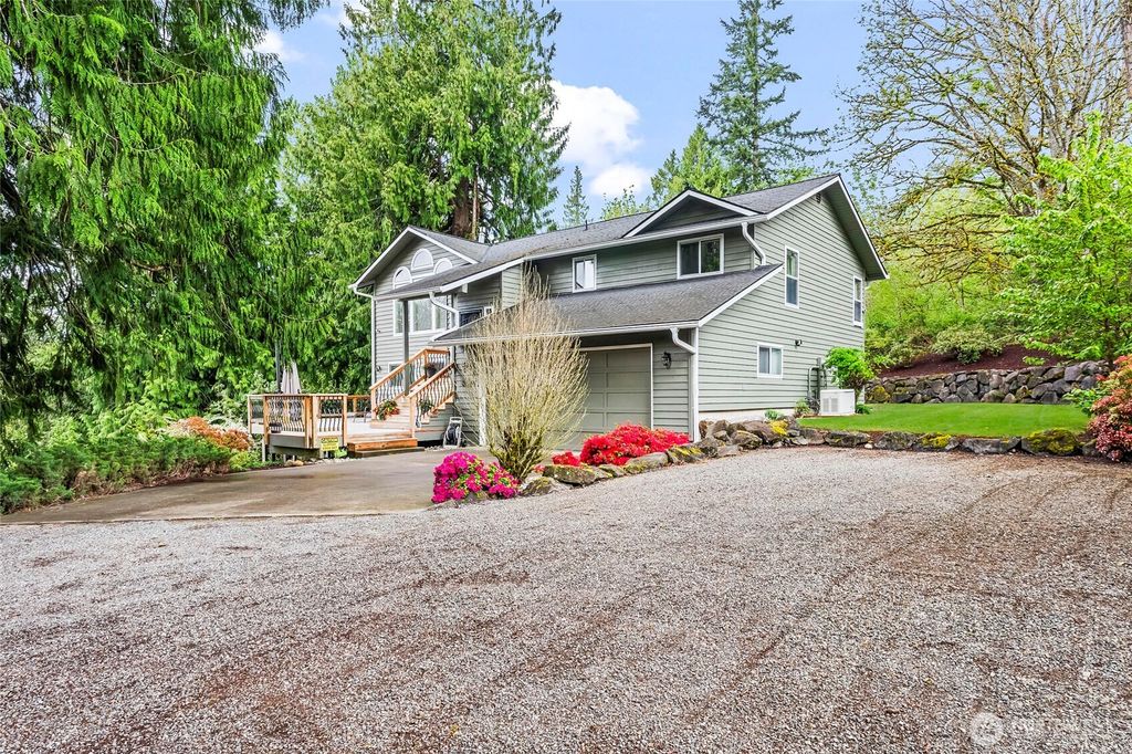 Photo of 34407 166th Way SE, Auburn, WA 98092 (MLS # 2368527)