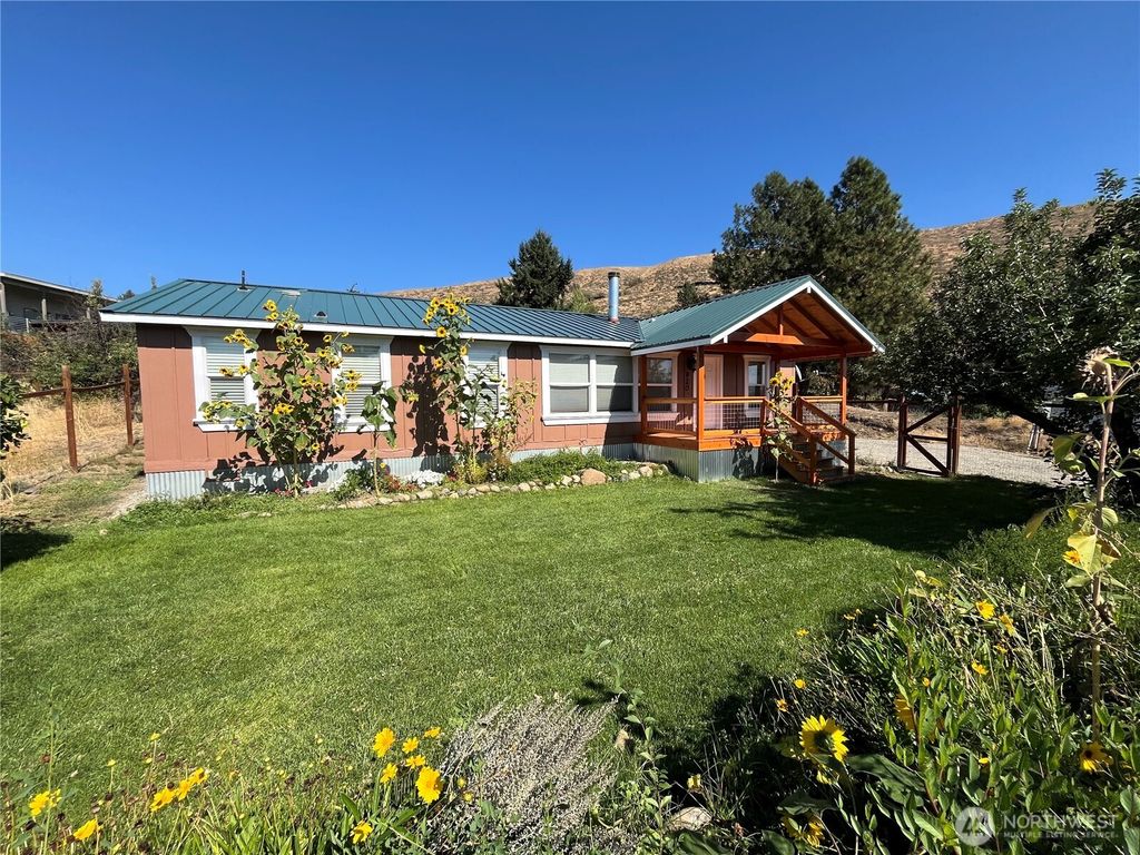 Photo of 920 Castle Avenue, Winthrop, WA 98862 (MLS # 2496051)