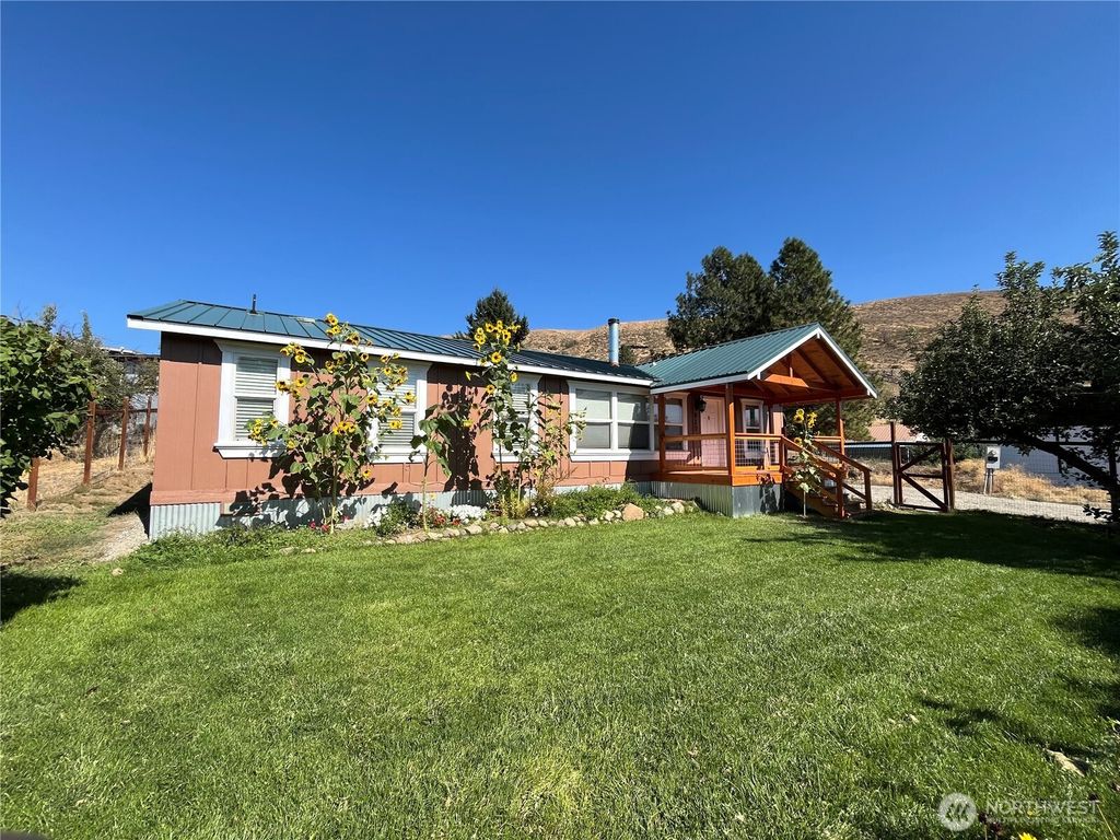 Photo of 920 Castle Avenue, Winthrop, WA 98862 (MLS # 2496051)