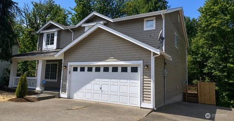 Photo of 9525 S 221st Place, Kent, WA 98031 (MLS # 2544312)