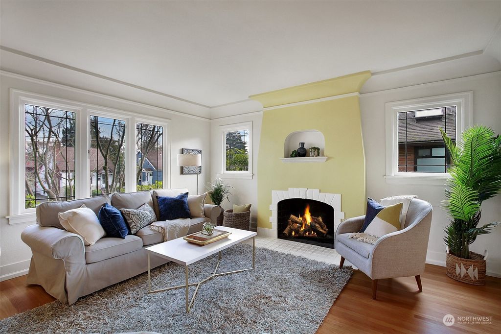 Photo of 3249 42nd Avenue SW, Seattle, WA 98116 (MLS # 2314657)