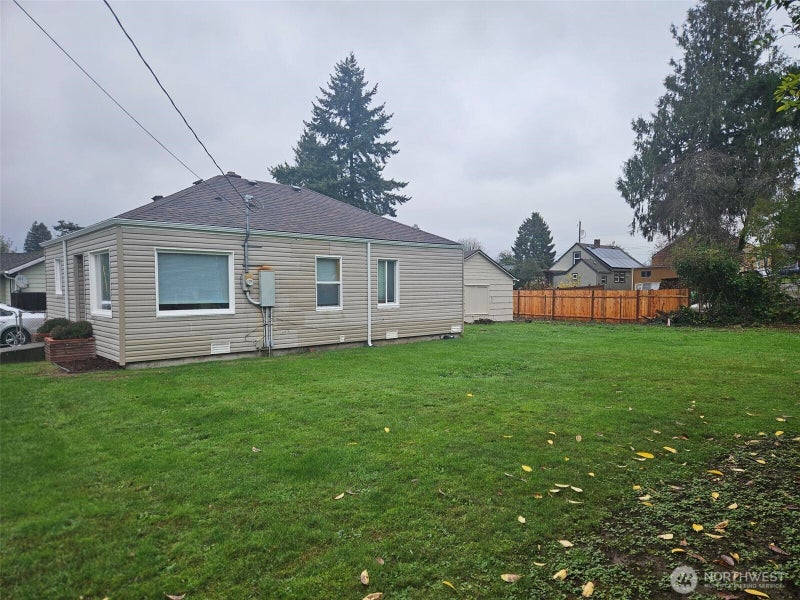 1720 Snyder Avenue