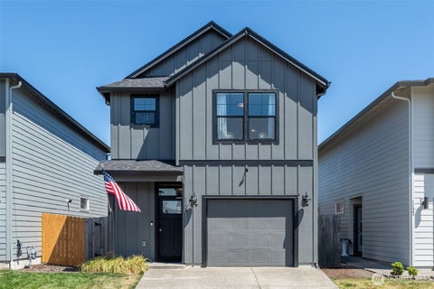 Photo of 1128 N Auburn Place, Ridgefield, WA 98642 (MLS # 2544763)