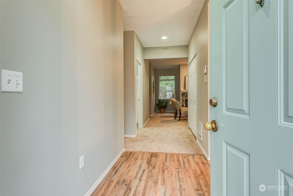 Photo of 18016 NE 95th Court #1, Redmond, WA 98052 (MLS # 2028748)