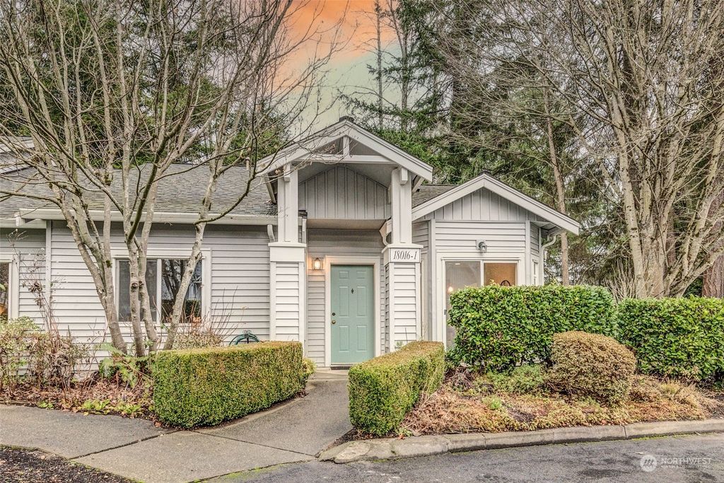 Photo of 18016 NE 95th Court #1, Redmond, WA 98052 (MLS # 2028748)