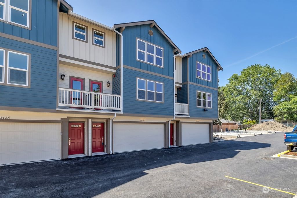 Photo of 3423 S 144th Lane, Tukwila, WA 98168 (MLS # 2078103)