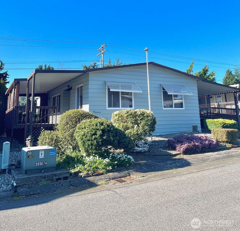 Photo of 815 124th Street SW #144, Everett, WA 98204 (MLS # 2398139)