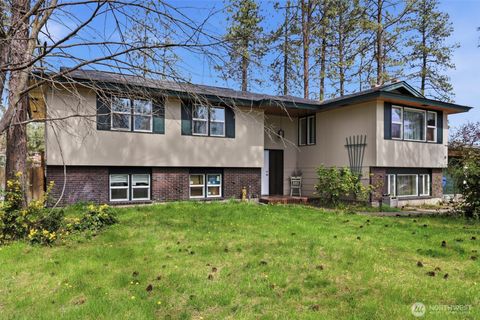 Photo of 318 W Spruce Court, Spokane, WA 99218 (MLS # 2512450)
