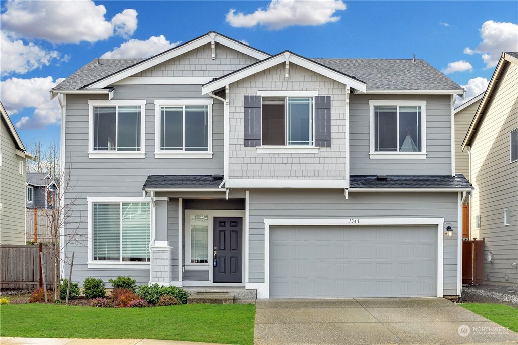 Photo of 1341 Cascade Street, Sultan, WA 98294 (MLS # 2310551)