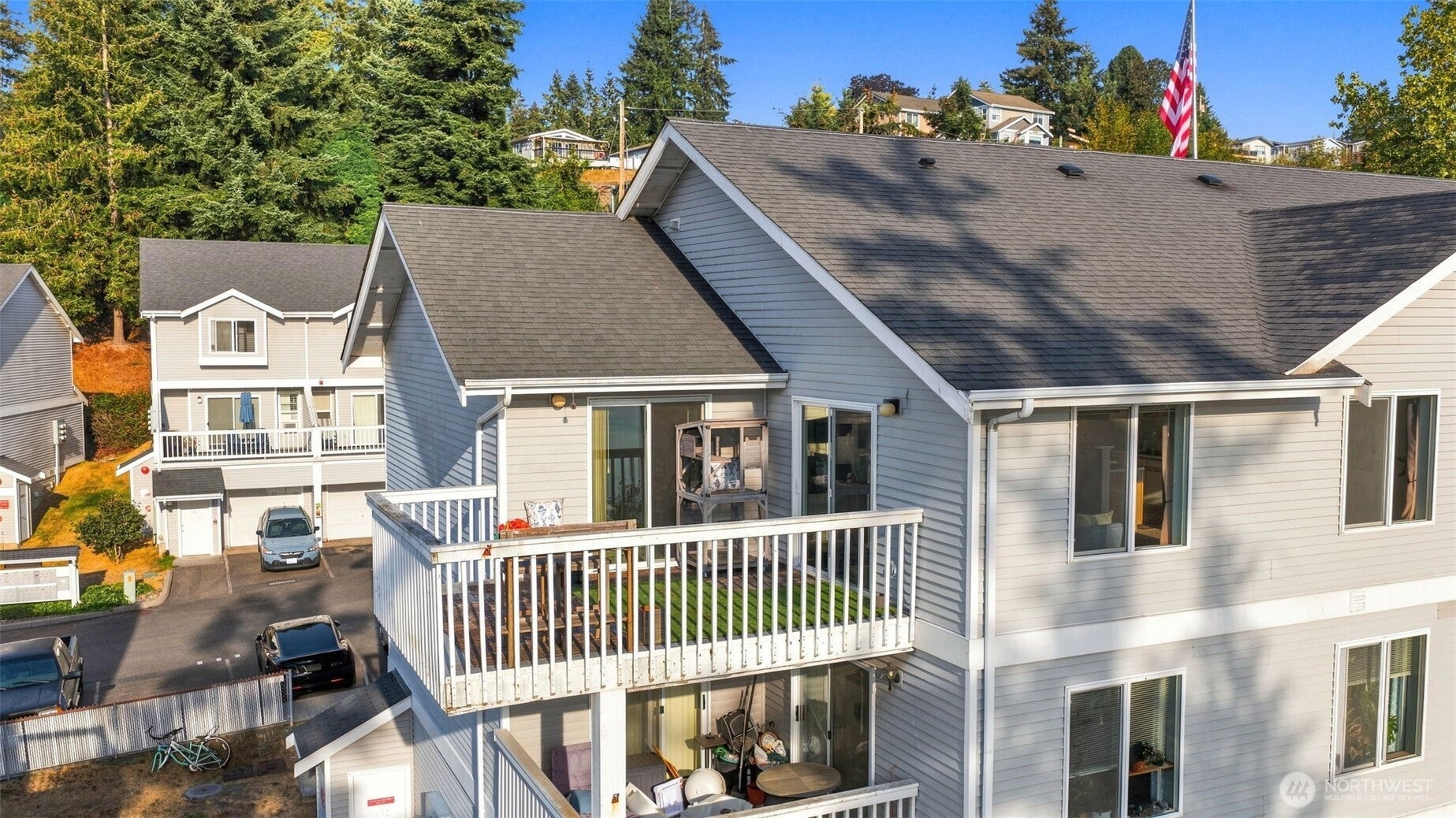 2251 Highview Lane W C302