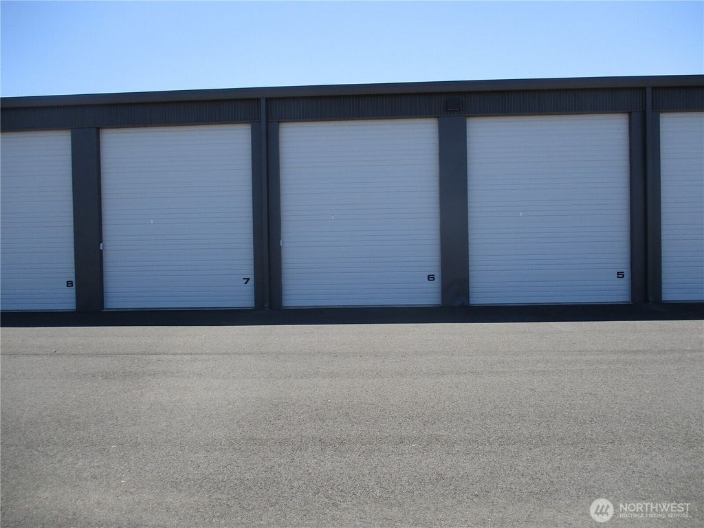 Photo of 903 W Curie St #A6, Richland, WA 99354 (MLS # 2502580)