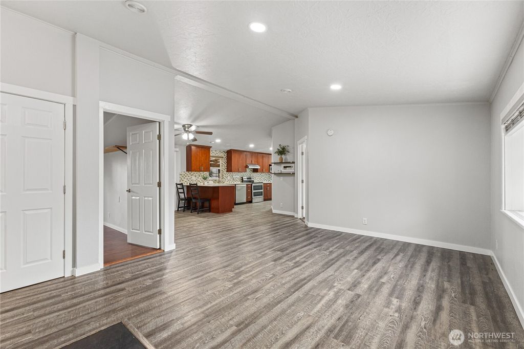 Photo of 4248 A Street SE #602, Auburn, WA 98002 (MLS # 2494719)