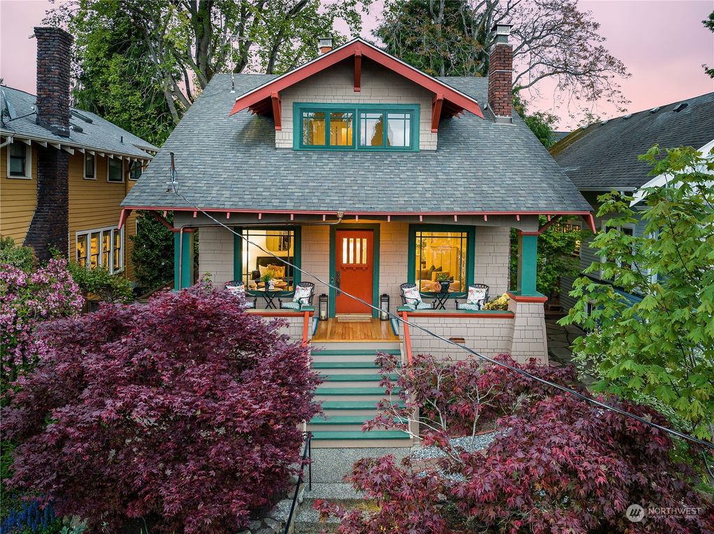 Photo of 6812 16th Avenue NE, Seattle, WA 98115 (MLS # 2234237)