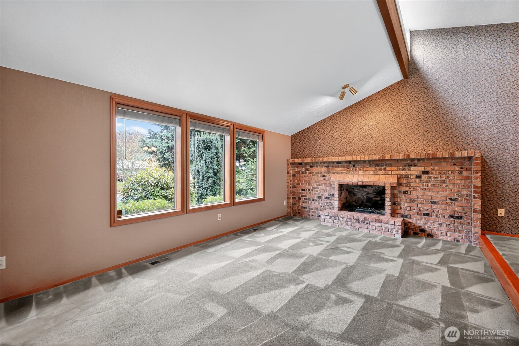 16204 97th Avenue Ct E