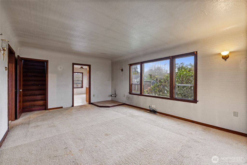 Photo of 125 S 64th Street, Tacoma, WA 98408 (MLS # 2478265)