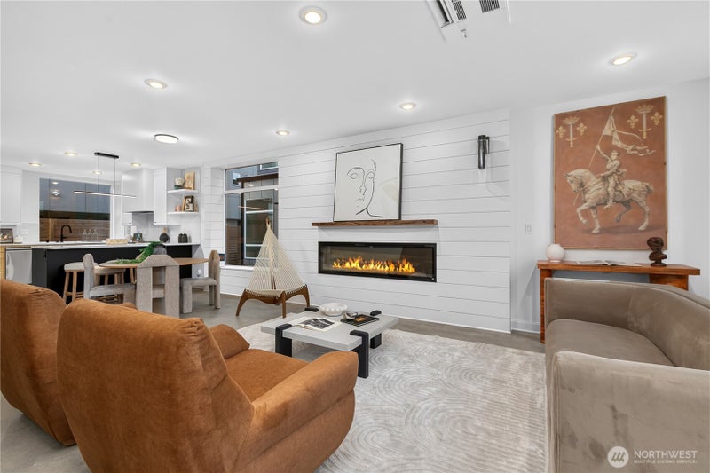 5011 Fauntleroy Way SW Unit A