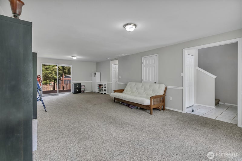 20717 127th Street E