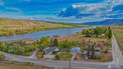 Photo of 284 Monse Bridge Road, Brewster, WA 98812 (MLS # 2510748)