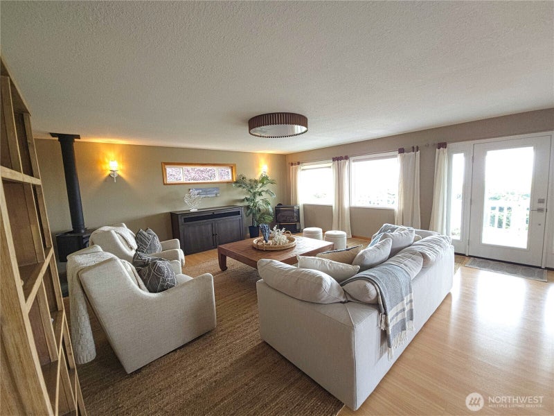 240 Stringtown Road