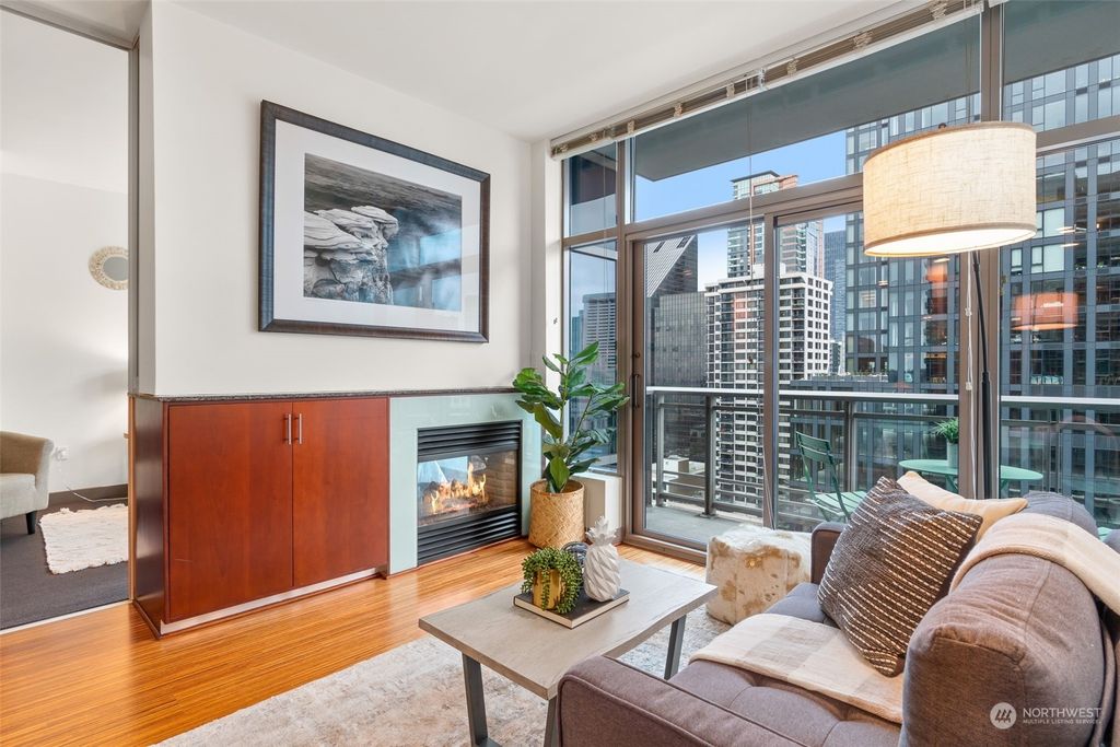 Photo of 2033 2nd Avenue #1405, Seattle, WA 98121 (MLS # 2041388)