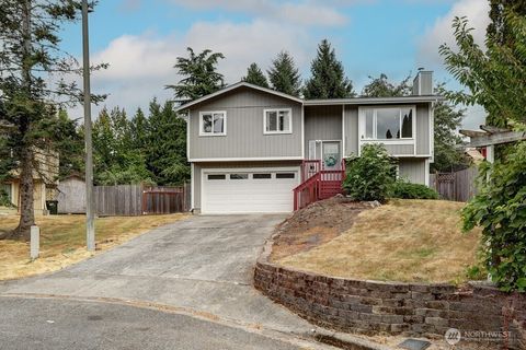 Photo of 23202 115th Avenue SE, Kent, WA 98031 (MLS # 2419312)