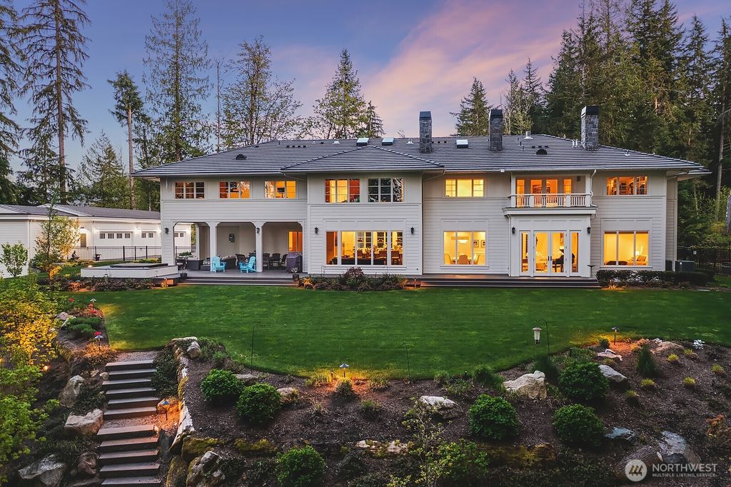 Photo of 27216 SE Grand Ridge Drive, Issaquah, WA 98029 (MLS # 2335609)