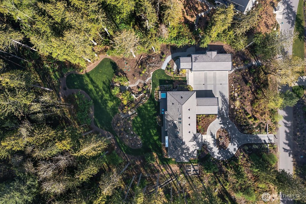 listing image 9367814210475725105