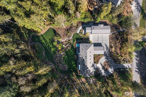 27216 SE Grand Ridge Drive Issaquah WA 98029