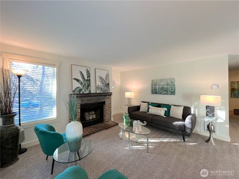 Photo of 4519 125th Avenue SE #A204, Bellevue, WA 98006 (MLS # 2505405)