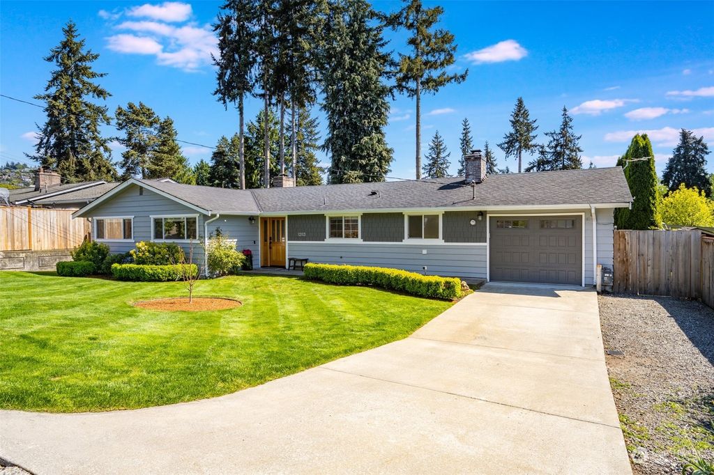 Photo of 12113 SE 43rd Street, Bellevue, WA 98006 (MLS # 2235869)