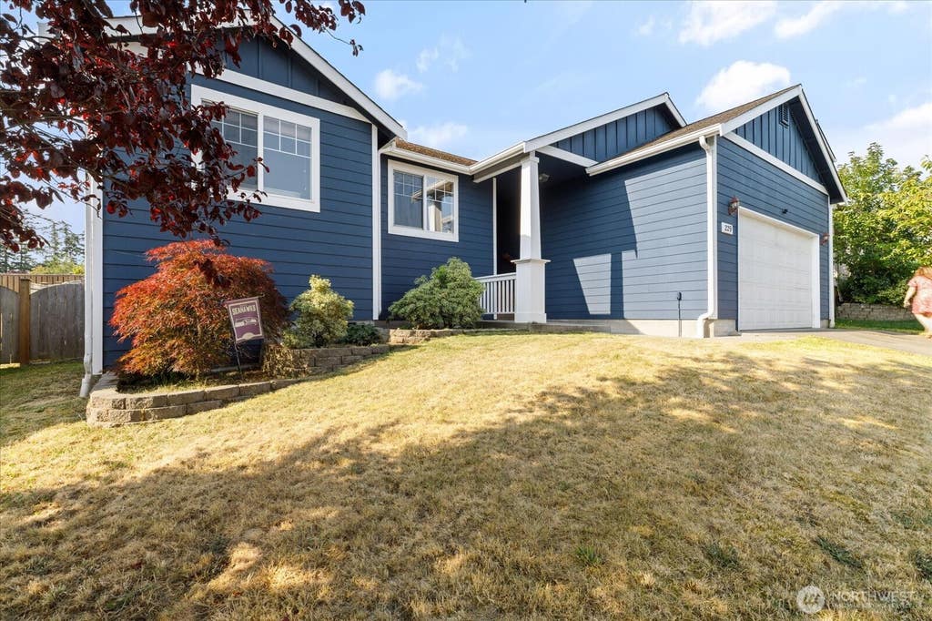 Photo of 229 NW Cherry Hill Loop, Oak Harbor, WA 98277 (MLS # 2567022)