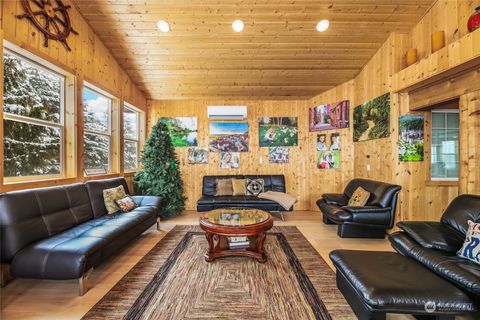 A home in Snoqualmie Pass