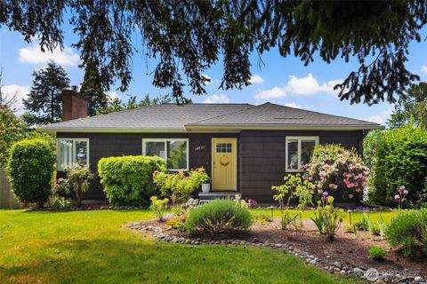 19027 37th Avenue S SeaTac WA 98188