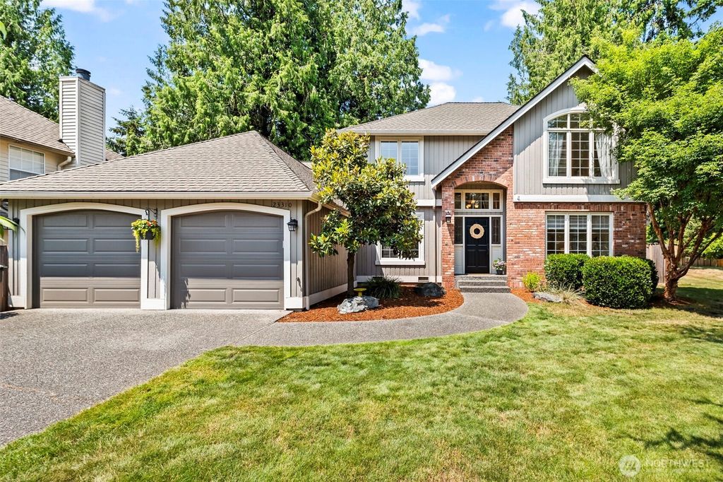 Photo of 23310 NE 22nd Street, Sammamish, WA 98074 (MLS # 2397271)