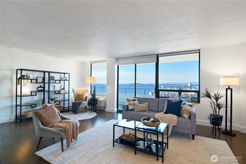 Photo of 521 5th Avenue W #804, Seattle, WA 98119 (MLS # 2451834)